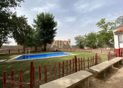 Venta Chalet Periferia, Manzanares en Manzanares