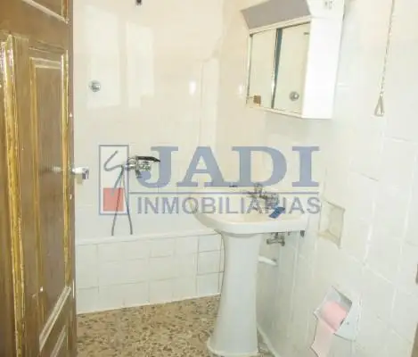 venta de casa en Almuradiel, CENTRO