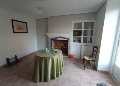 venta de casa en Manzanares, Mercado municipal en Manzanares
