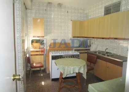 venta de casa en Valdepeñas, CENTRO en Valdepeñas