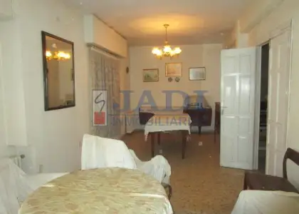 venta de casa en Valdepeñas, CENTRO en Valdepeñas