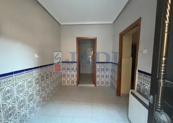 venta de casa en Valdepeñas, CENTRO