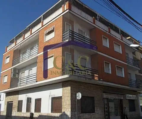venta de edificio en Manzanares, Centro