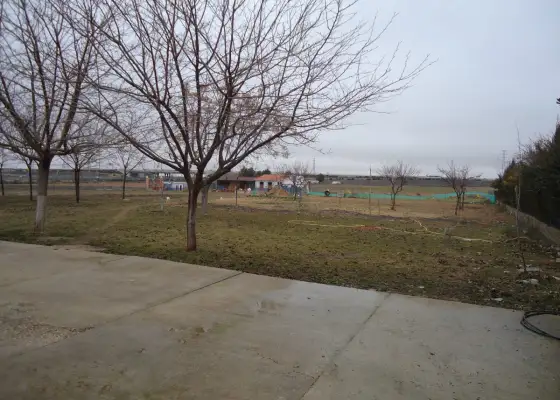 Venta de finca rustica en la zona Poligono en Manzanares