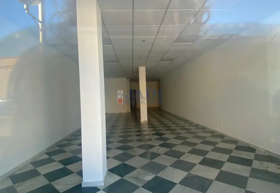venta de local en Valdepeñas, AVDA ESTUDIANTES en Valdepeñas