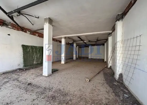 venta de local en Valdepeñas, AVENIDA 1 DE JULIO