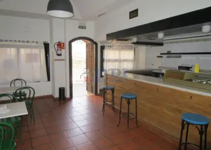 venta de local en Valdepeñas, CENTRO en Valdepeñas