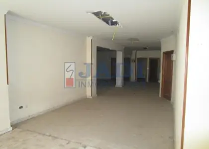 venta de local en Valdepeñas, CENTRO en Valdepeñas