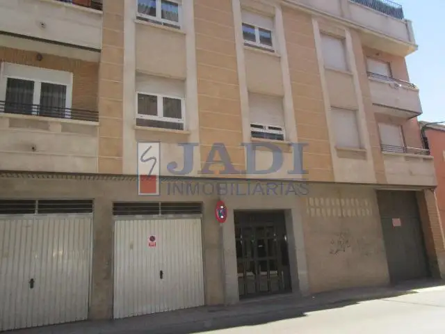 venta de local en Valdepeñas, CENTRO en Valdepeñas