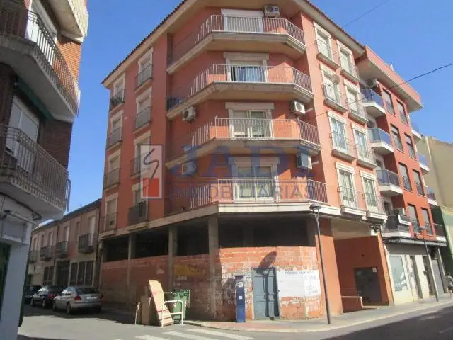 venta de local en Valdepeñas, CENTRO en Valdepeñas