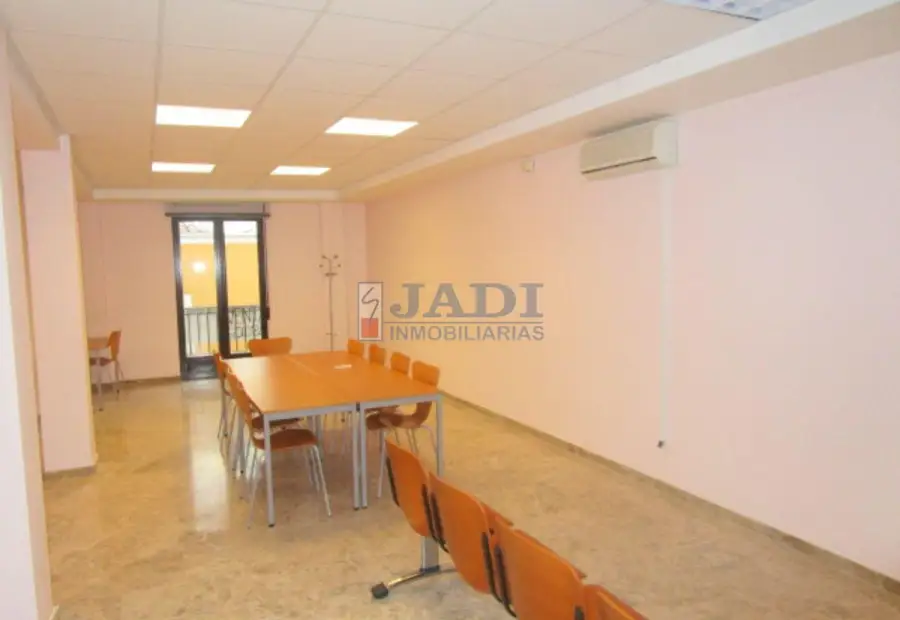 venta de oficina en Valdepeñas, CENTRO en Valdepeñas