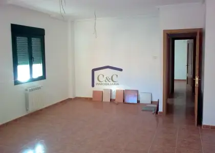 venta de piso en Manzanares, Cuartel de guardia civil en Manzanares