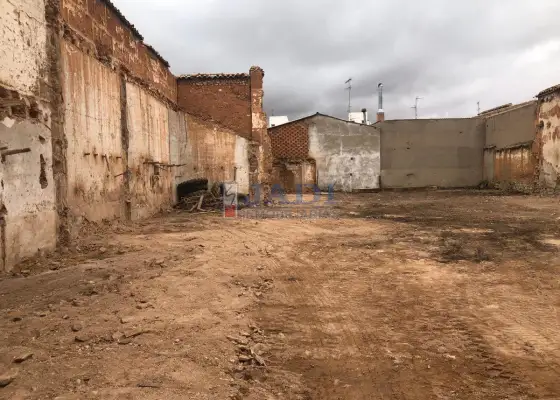 venta de terreno en Valdepeñas, PASEO ESTACION