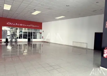 Venta Local Comercial Colegio Altagracia, Manzanares en Manzanares