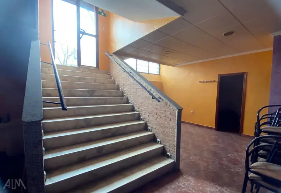Venta Local Comercial Hospital, Manzanares en Manzanares