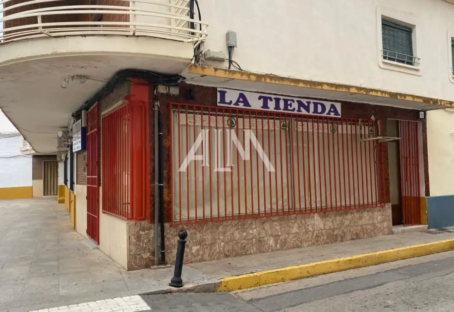 Venta Local Comercial Membrilla, Membrilla en Membrilla