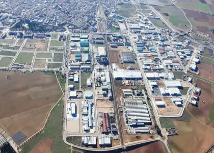 Venta Nave Industrial PolÃ­gono, Manzanares en Manzanares