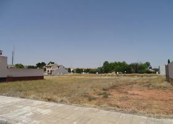 Venta Parcela Plaza de Toros, Manzanares