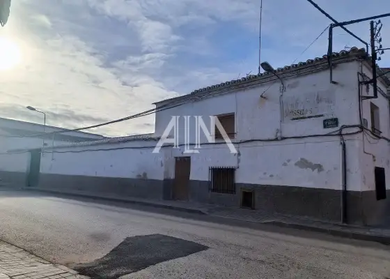 Venta Solar Hogar del Pensionista, Manzanares